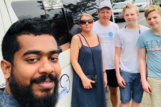 trip sri lanka (10 Days , 9 Nights) with driver, vehicle and H/B accommodations - A Deep Dive into the 10-Day Sri Lanka Tour