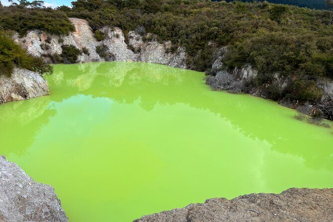 TRIPLE DEAL Wai-O-Tapu, Redwood Forest & Blue Springs Ex Auckland - An In-Depth Look at the Itinerary