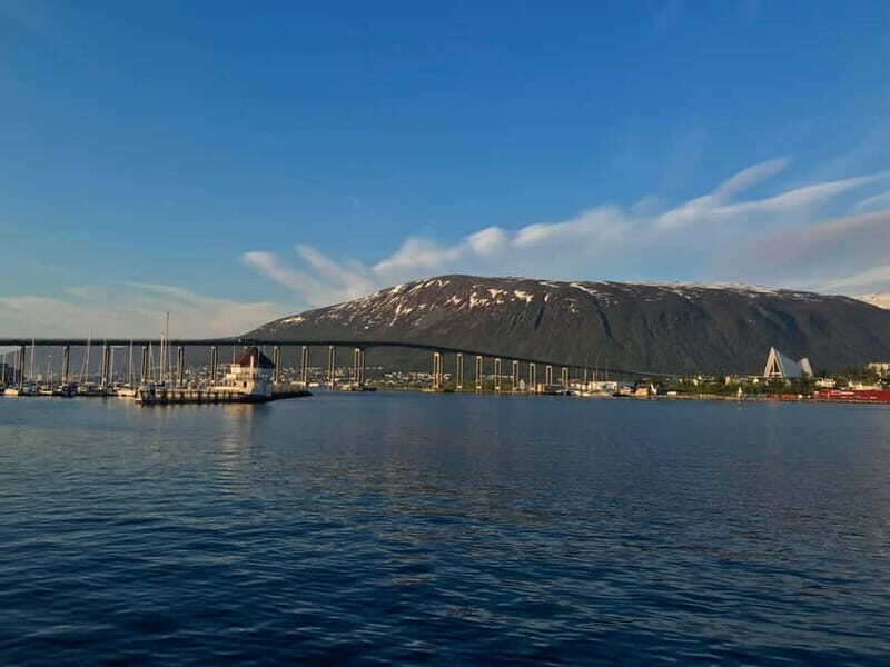 Tromsø: 2-Hour Island Tour Cruise with Snacks and Drinks - The Itinerary and Setting