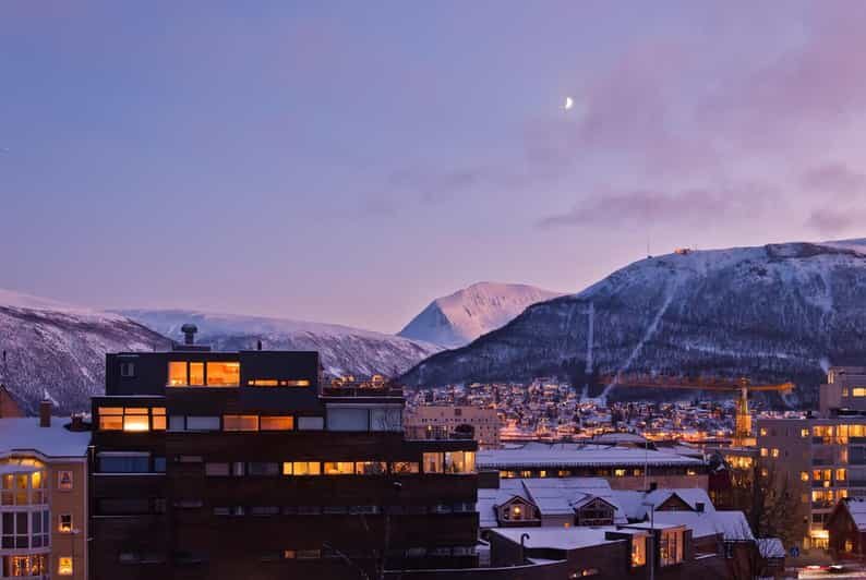 Tromso: Express Walk with a Local in 60 minutes - The Sum Up