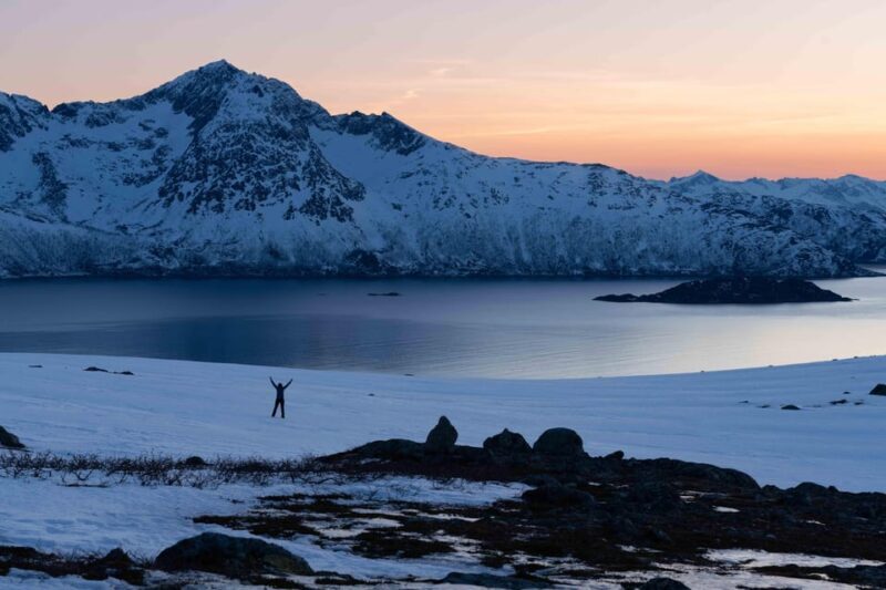 Tromsø: Fjords & Beaches Tour with campfire and photos - FAQs