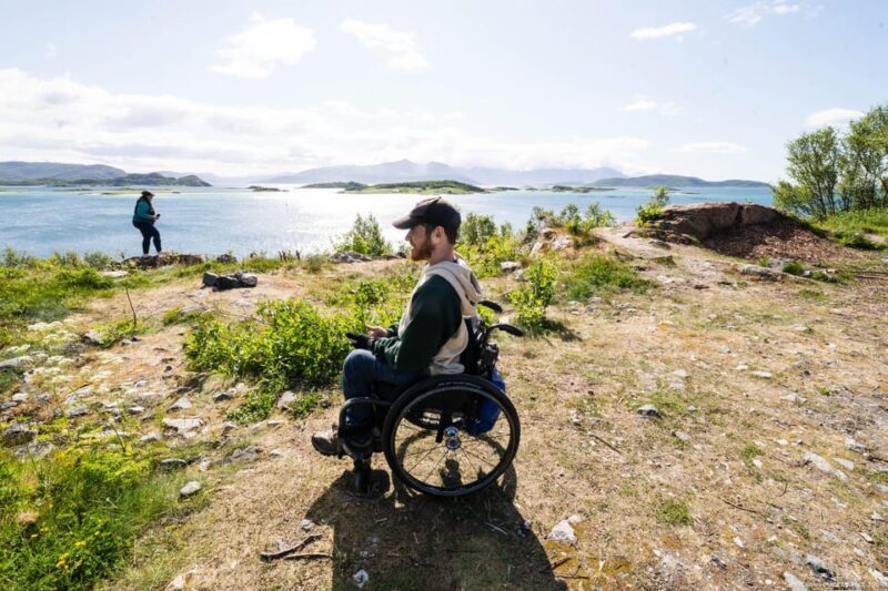 Tromsø: Fjords, Kvaløya & Sommarøy Accessible Tour w/ Lunch - Key Points