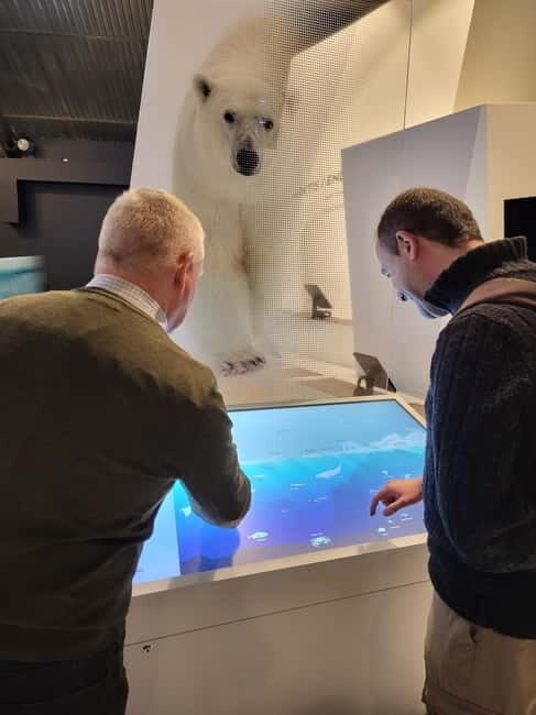 Tromsø: Guided Polar Bear Walk incl. Polaria & Polar Museum - An Authentic Arctic Introduction