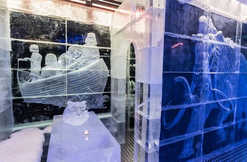 Tromsø: Magic Ice Bar Entrance and Welcome Drink - What to Expect from the Magic Ice Bar Experience