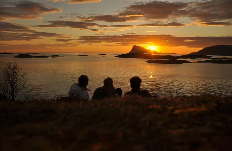 Tromsø: Midnight Sun, Campfire, Beach, Evening Tour - Who Will Love This Tour?