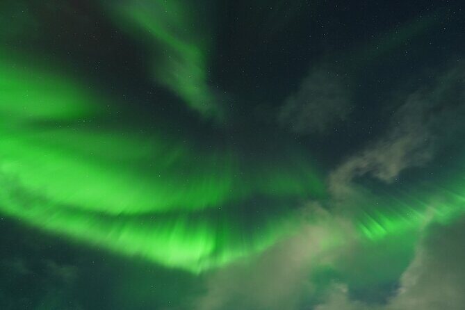 Tromsø: Northern Light tour with free complimentary photos. - Discovering Tromsø’s Northern Lights: An Honest Breakdown