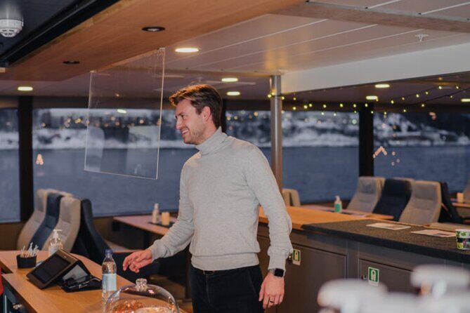 Tromsø, Northern Lights and Wilderness Evening Catamaran Cruise - FAQs