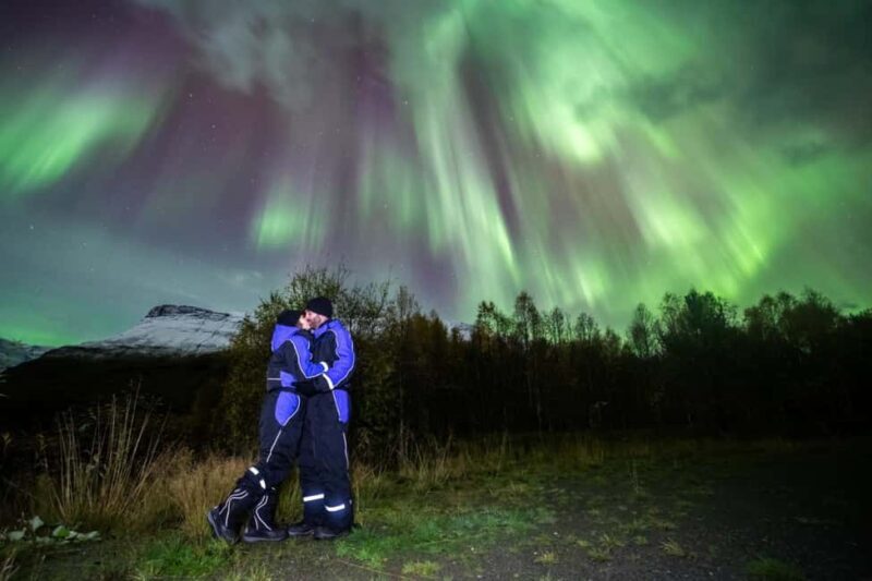 Tromsø: Premium Northern Lights Chase with Free Photos - Key Points