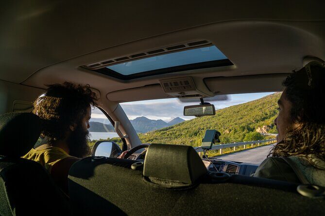 Tromsø Private Airport-Hotel Transfer Service up to 13 guests - The Experience in Detail: What You Can Expect