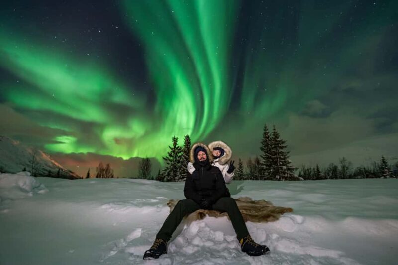 Tromsø: Small-Group Northern Lights Tour with Photographer - Professional Photography and Tips