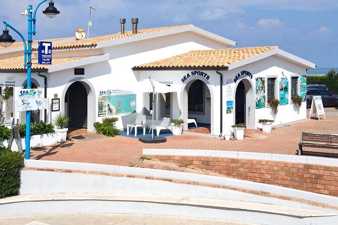 Tropea: Rent a New Marinello Boat. 4 Unforgettable hours, 5 seats - The Sum Up