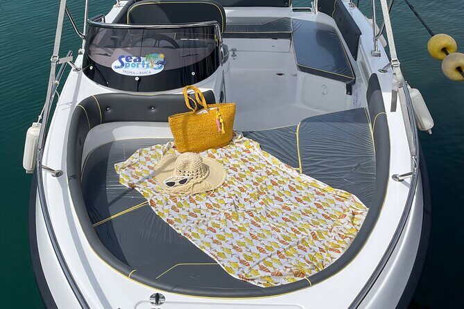 Tropea: Rental New Boat 2025. 4 hours of pure fun - 7 seats - Authentic Feedback: What Past Travelers Say