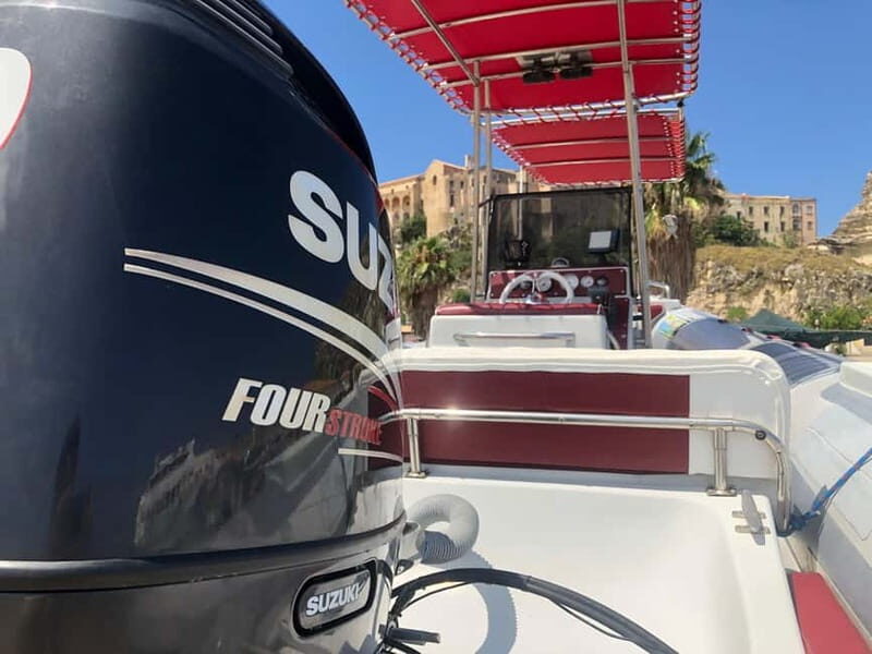 Tropea: Tour esclusivo massimo 12 persone a bordo con drink - What to Expect on the Coastal Adventure