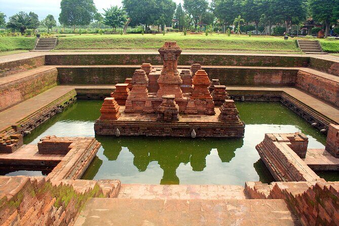 Trowulan Tour Ruin of Majapahit Kingdom from Surabaya - The Experience and Practicalities
