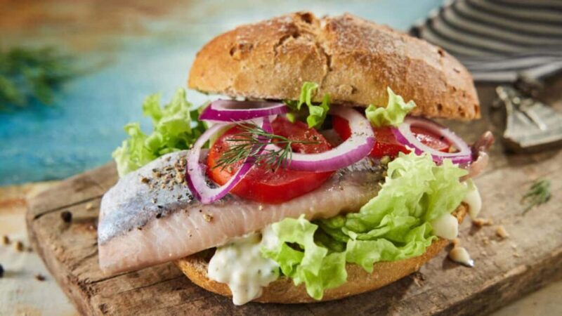 True Berlin Flavors Street Food Tour at Alexanderplatz - The Value of This Food Tour