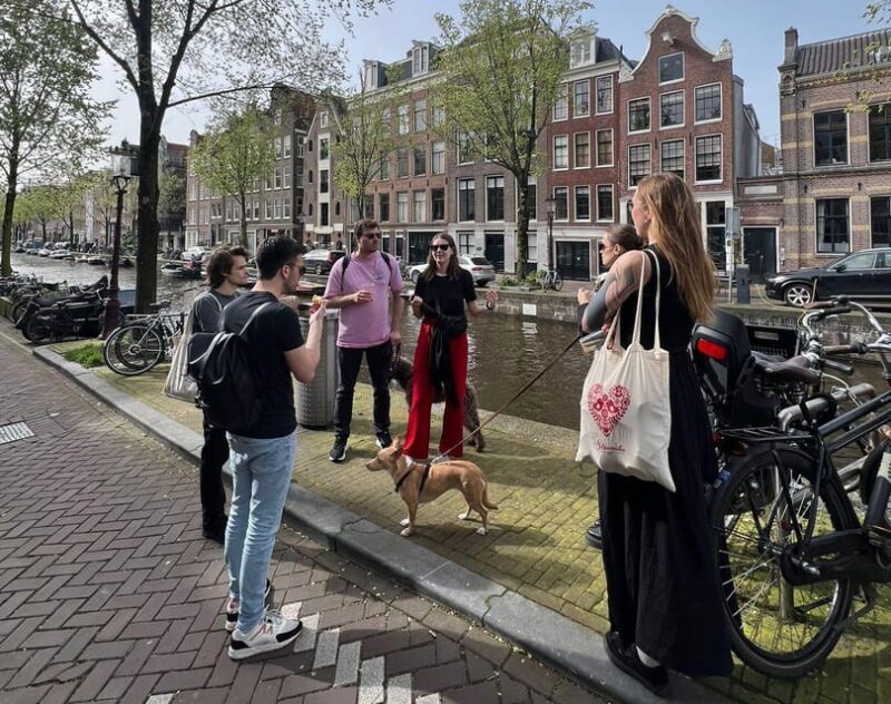True Crime Tour Amsterdam: Explore the Dark Side of the City - Exploring the Dark Side of Amsterdam