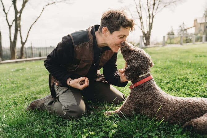 Truffle hunt in Chianti with cooking class and sunset dinner - FAQs