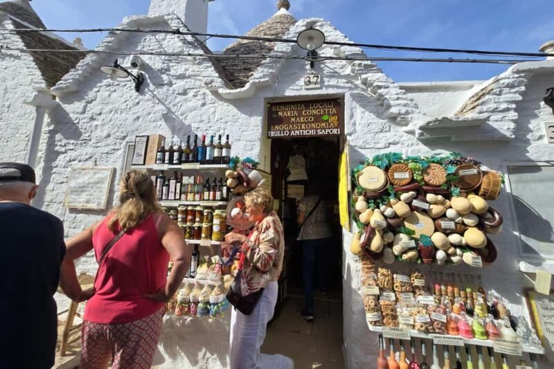 Trulli and tradition: discover Alberobello through the eyes of those who live there. - Exploring Alberobello with a Local’s Perspective