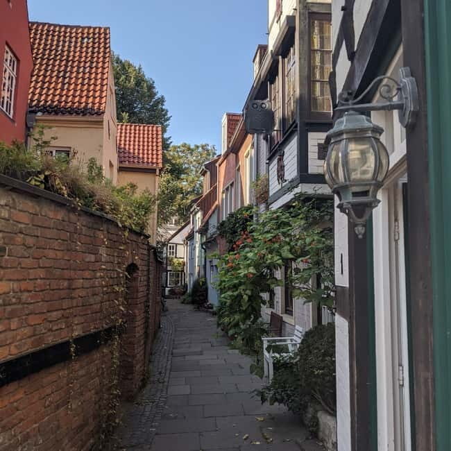 Truth or lie? A special tour in Bremen's Old town (groups) - Practical Details