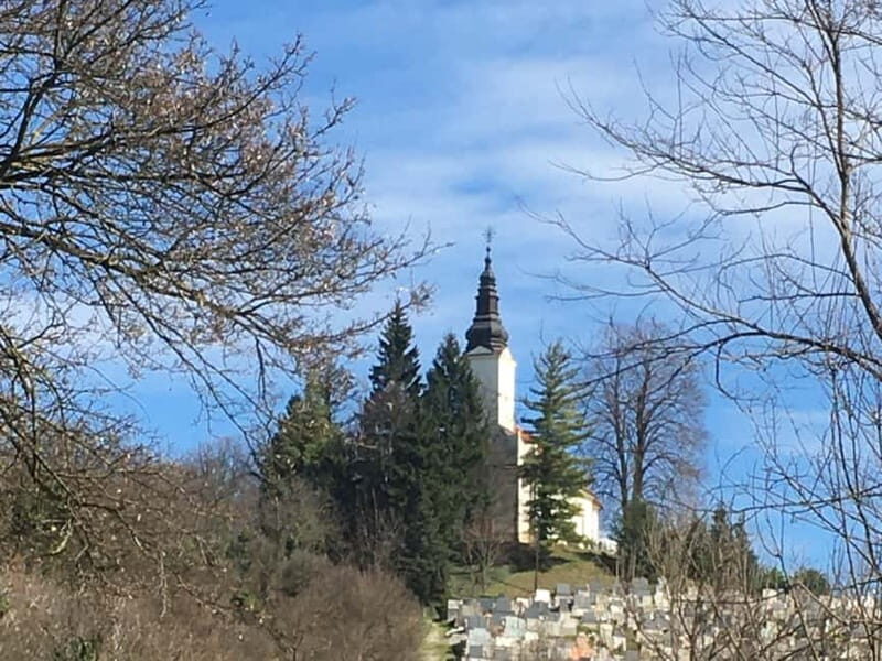 Tuheljske Toplice: Do Spomenika hrvatskoj majci pjeaenjem - Key Points