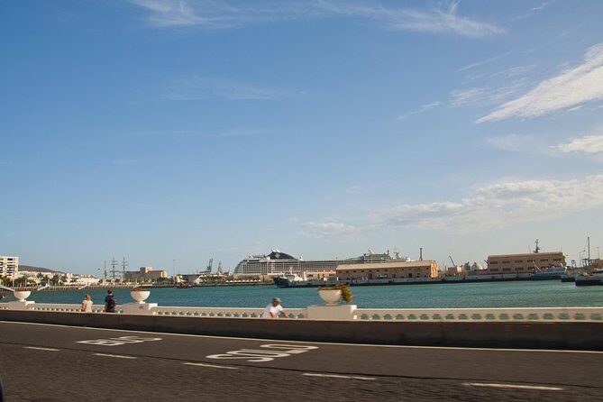 Tuk-Tuk Neighbourhoods Tour around Las Palmas de Gran Canaria - An In-Depth Look at the Tour