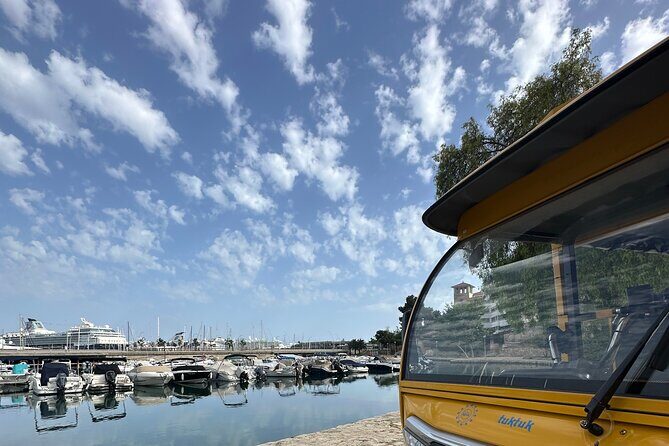 Tuk Tuk Tour in Palma de Mallorca - Key Points