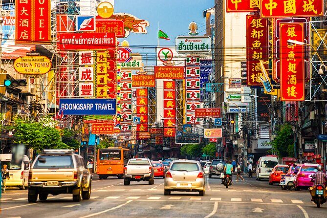 Tuk Tuk tour in the iconic of Bangkok - Practical Details and Tips