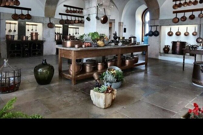 Tuk Tuk Transfer With Sintra Pena Ticket From Meeting Point - FAQ