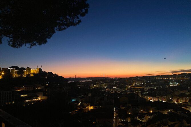 Tuktuk adventure through Lisbon - In The Sum Up