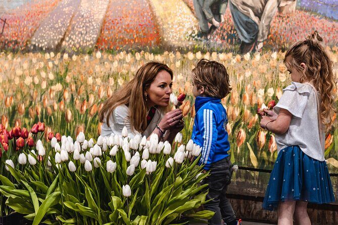 Tulip Experience and Keukenhof Flower Gardens Tour from Amsterdam - The Sum Up