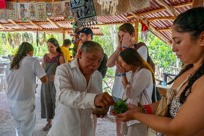 TULUM 4x1: Archaeological Zone, COBA, Cenote, 5th Avenue and lunch. - Key Points