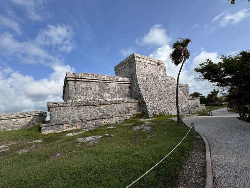 Tulum: Guided Tour of Mayan Ruins and Coral Reef Swim - FAQ