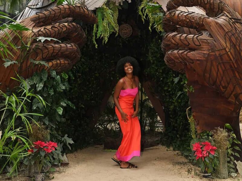 Tulum Photoshoot - Escultura Ven a la Luz Photographer - Key Points