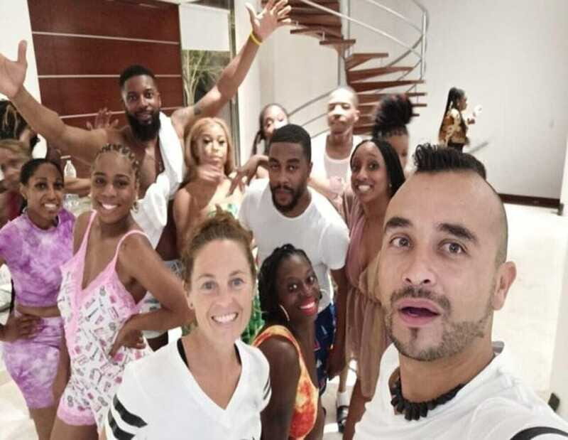 Tulum: Salsa/Bachata Group Class - The Social and Cultural Benefits