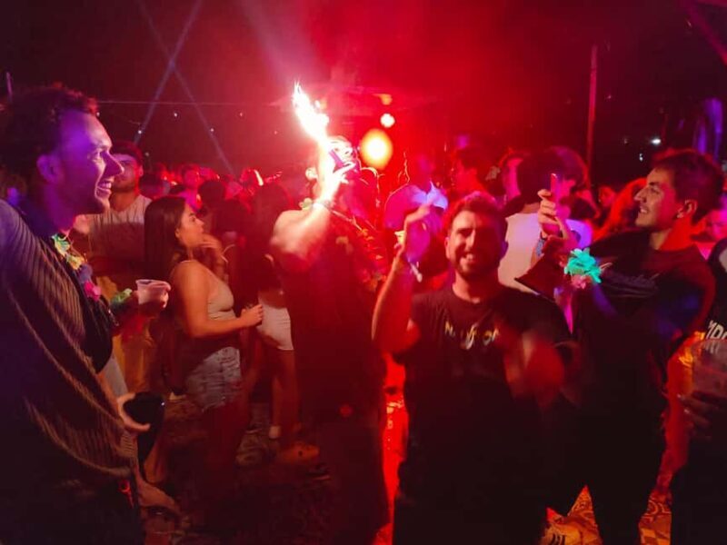 Tulum: Social Pub Crawl , meet fellow travelers, win prices - Why This Tour Works for Different Travelers