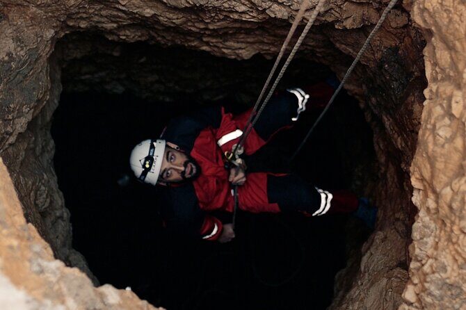 TUNNEL ABSEILING PLUS tour the underground - Key Points