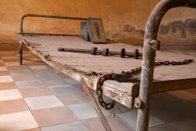 Tuol Sleng Museum and Russian Market Half-day Tour - FAQ