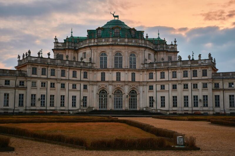 Turin: Stupinigi Palace UNESCO Site Guided Historical Tour - Key Points