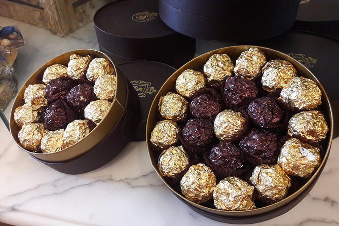 Turin Sweet & Chocolate Walking Food Tour by Do Eat Better - FAQ