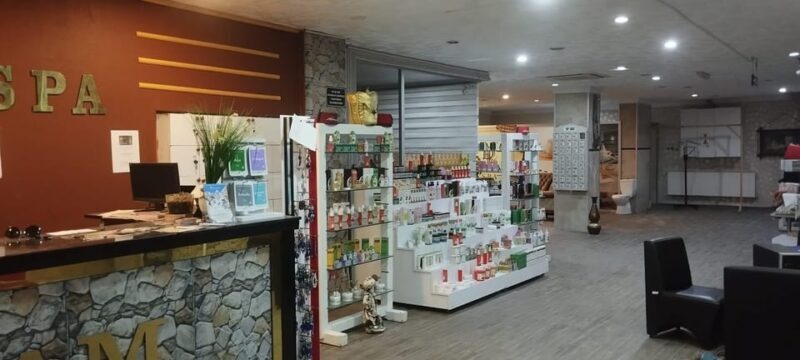 Turkish Bath and Aloevera Massage Dr. Fish with Transfers. - Key Points