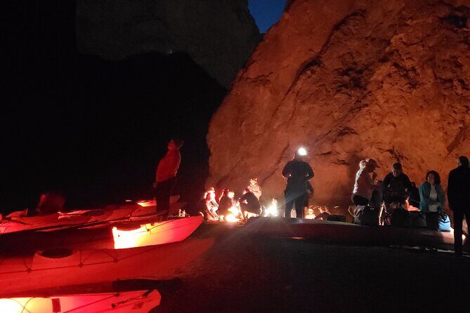 Twilight Black Canyon Kayak Tour with Bonfire Experience - The Food and Campfire: A Delicious Pause