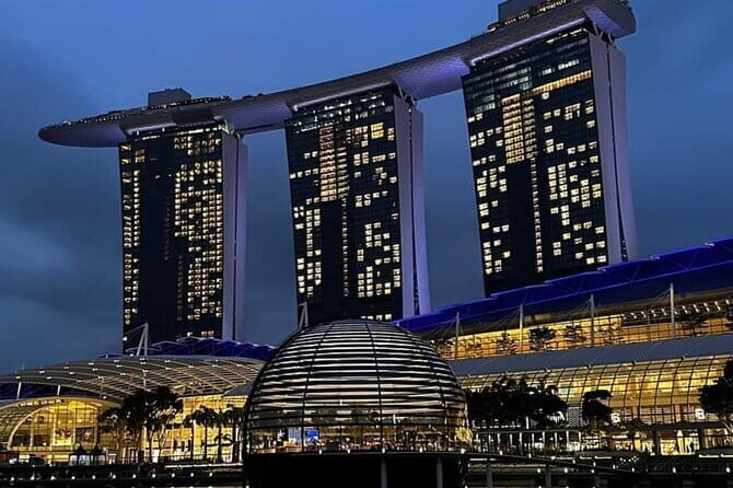 Twilight Magic Singapore River Cruise and 2 Light Show - FAQ