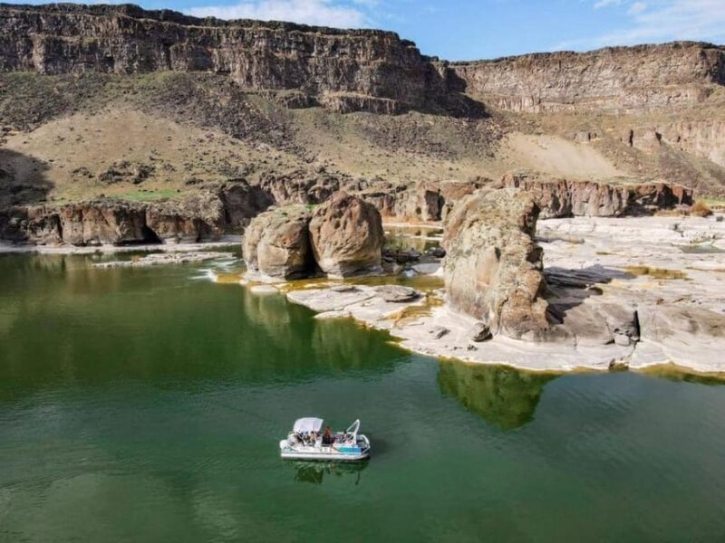 Twin Falls: Scenic Boat Tour of the Snake River - The Guides and Their Impact