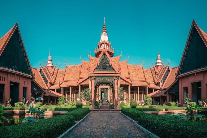 Two Day Tour, Phnom Penh to Siem Reap, Angkor Temple and Back - The Value in the Details