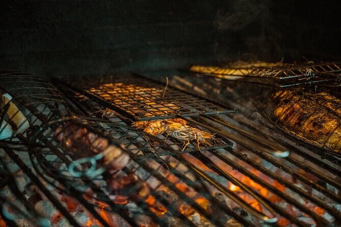 TXAKOLI vineyards HIKE, ZUMAIA and GETARIA - Private Outdoor & Gastronomic Tour - A Detailed Look at the Experience