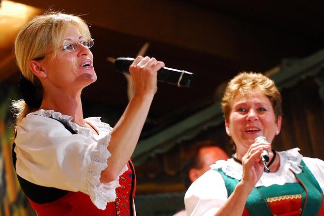 Tyrolean Folk Show Ticket in Innsbruck - FAQ