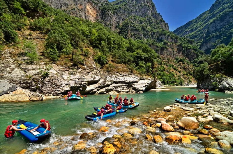 Tzoumerka: Rafting Arachthos Trail: Plaka Bridge- Tzari - An Authentic and Thrilling Adventure on Greece’s Arachthos River