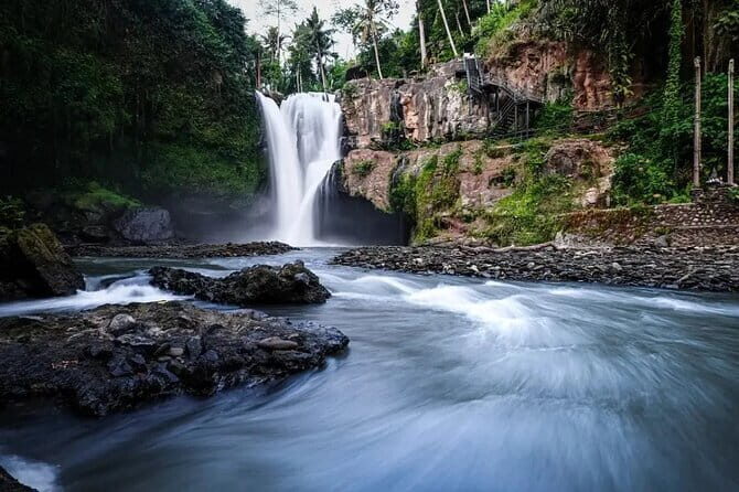 Ubud Jungle Swing - Monkey Forest - Water Temple - Waterfall - Practical Details and Transportation