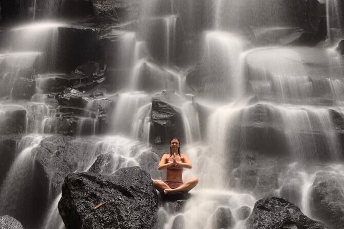Ubud : Rice Terrace, water Temple and Waterfalls Private tour - FAQs