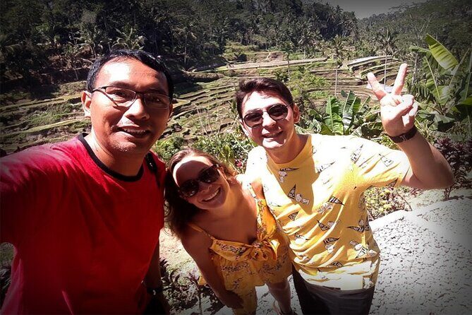 Ubud :Spectacular Waterfalls & Temple Tour - Exploring Bali’s Waterfalls: Tibumana & Kanto Lampo